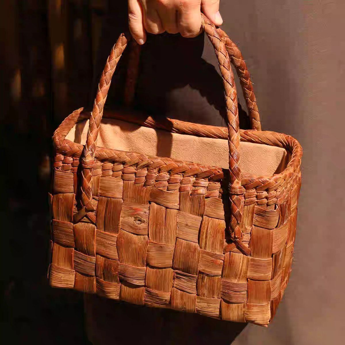 強力推薦 職人手作り 山葡萄かごバッグ 手編み山葡萄籠バッグ バスケット籐かご