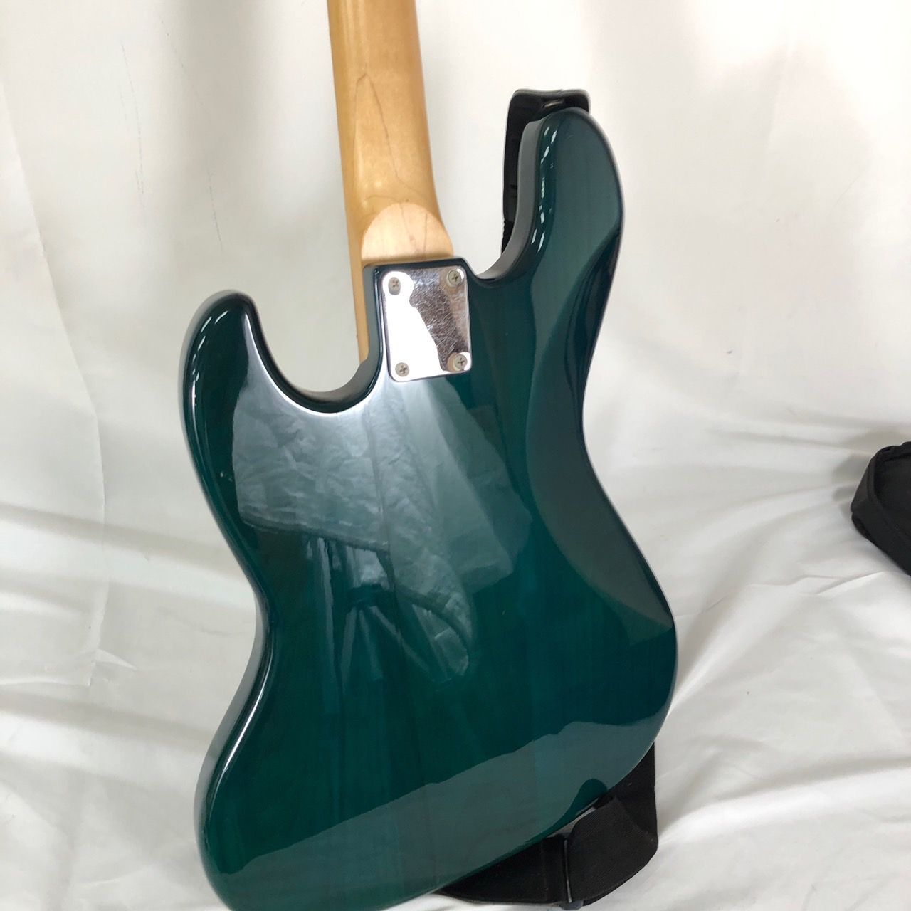 MAVIS メイビス ベースケース　BASS Mavis PJ Shape Electric Bass エレキベース メイビス -d099