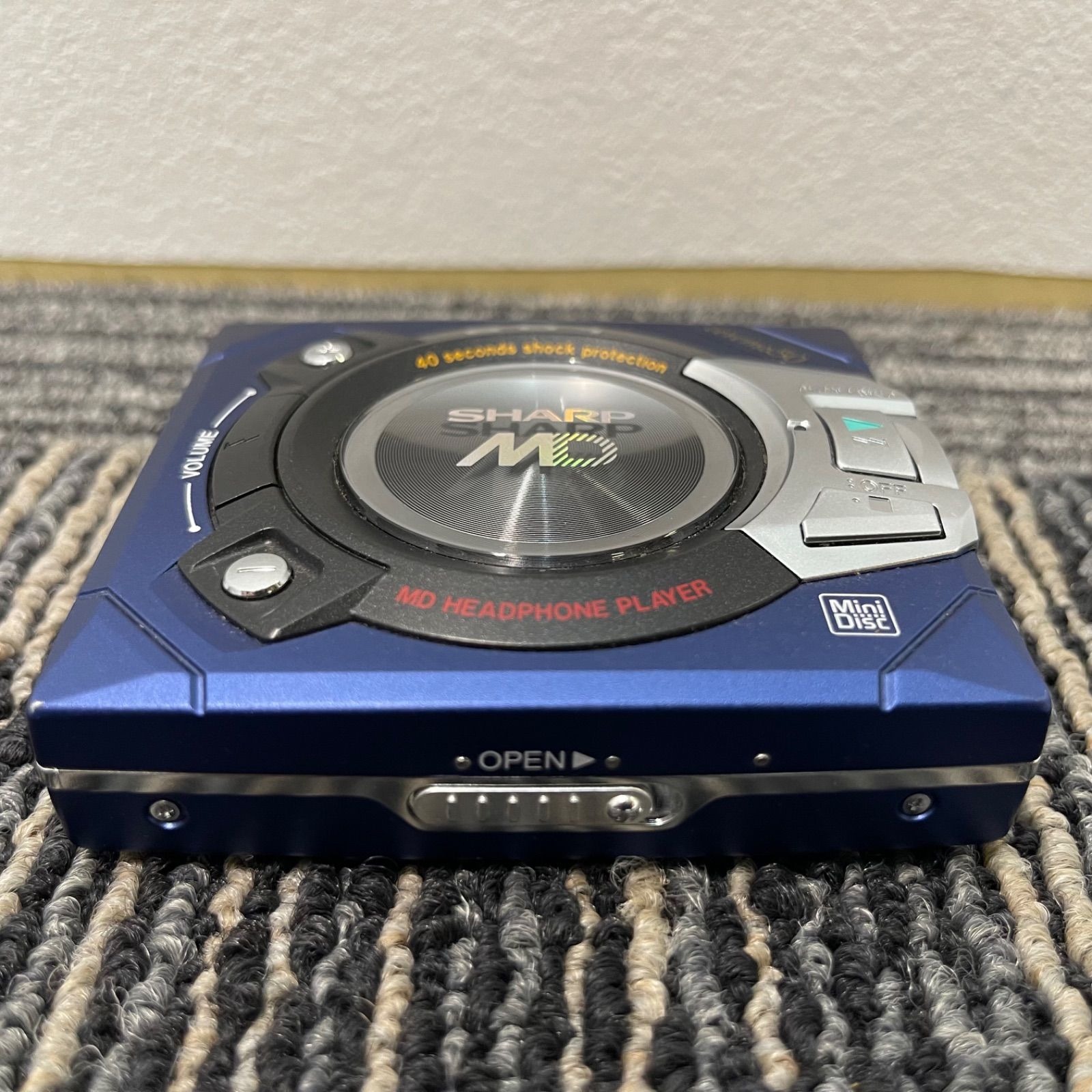 シャープ MDヘッドホンプレーヤー MD-ST521｜ポータブルプレーヤー