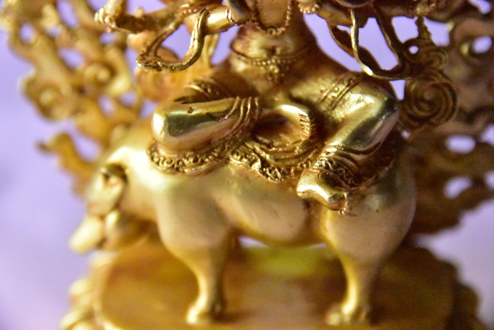 ネパールパタン製　仏像　パルデンラモ　具徳天女　　銅製金箔鍍金rqs007 マリーチ 摩利支天 銅製金箔鍍金 ネパールパタン製 仏像 prk013 - メルカリ