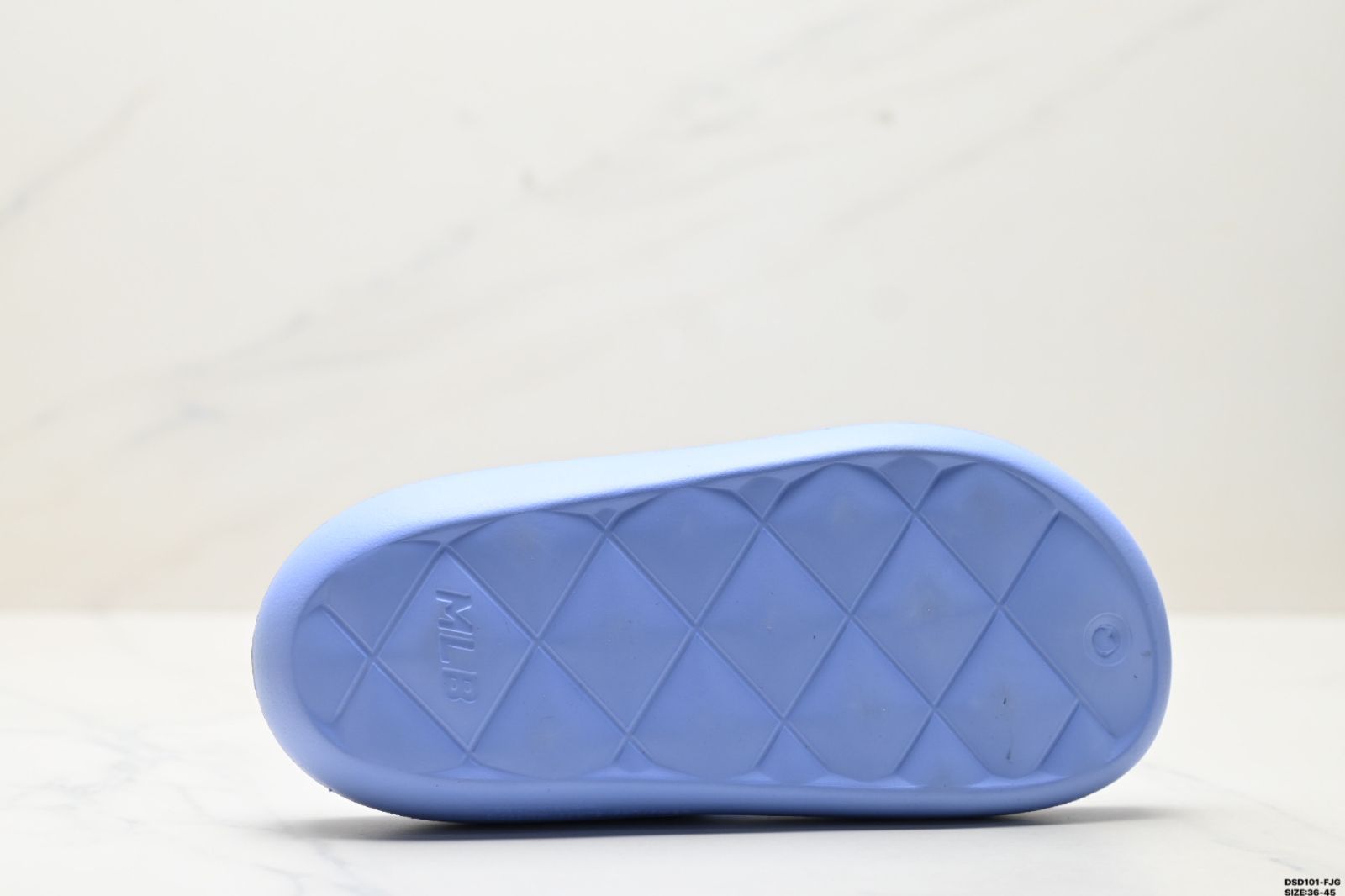 今日特価】MLB SLIPPER CHUNKY BOUNCER FLIP-FLOP ロサンゼルス
