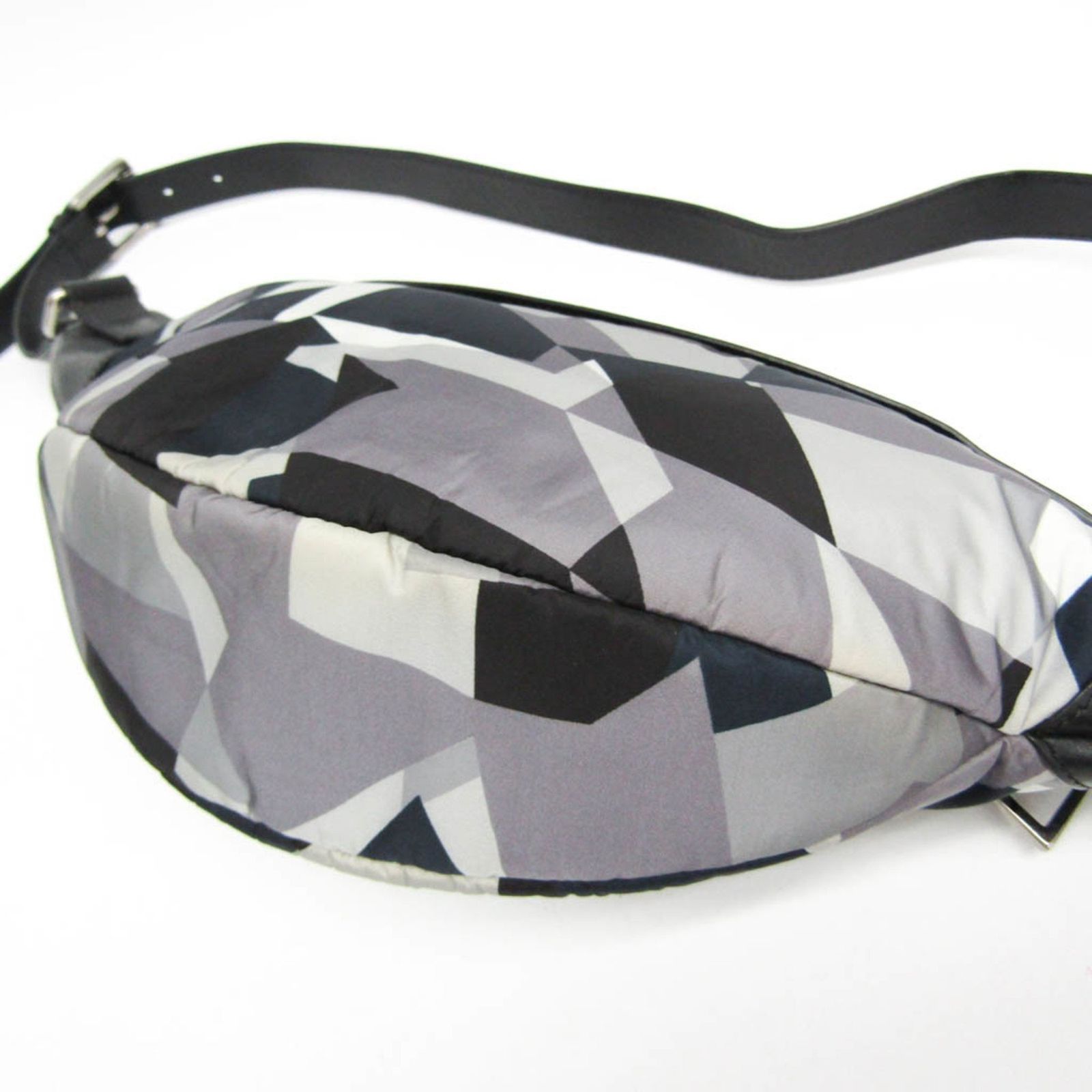 ジミーチュウ(Jimmy Choo) デリー DERRY CNX スタースタッズ メンズ