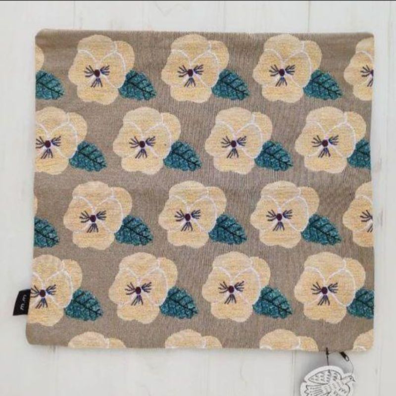 新品　松尾ミユキ　クッションカバー　菜の花　45×45cm 新品完売品 松尾ミユキ クッションカバー ミモザ 45×45cm - メルカリ