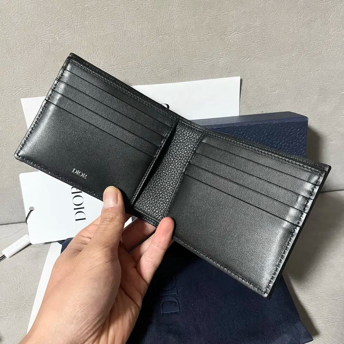 オブリーク 二つ折り財布