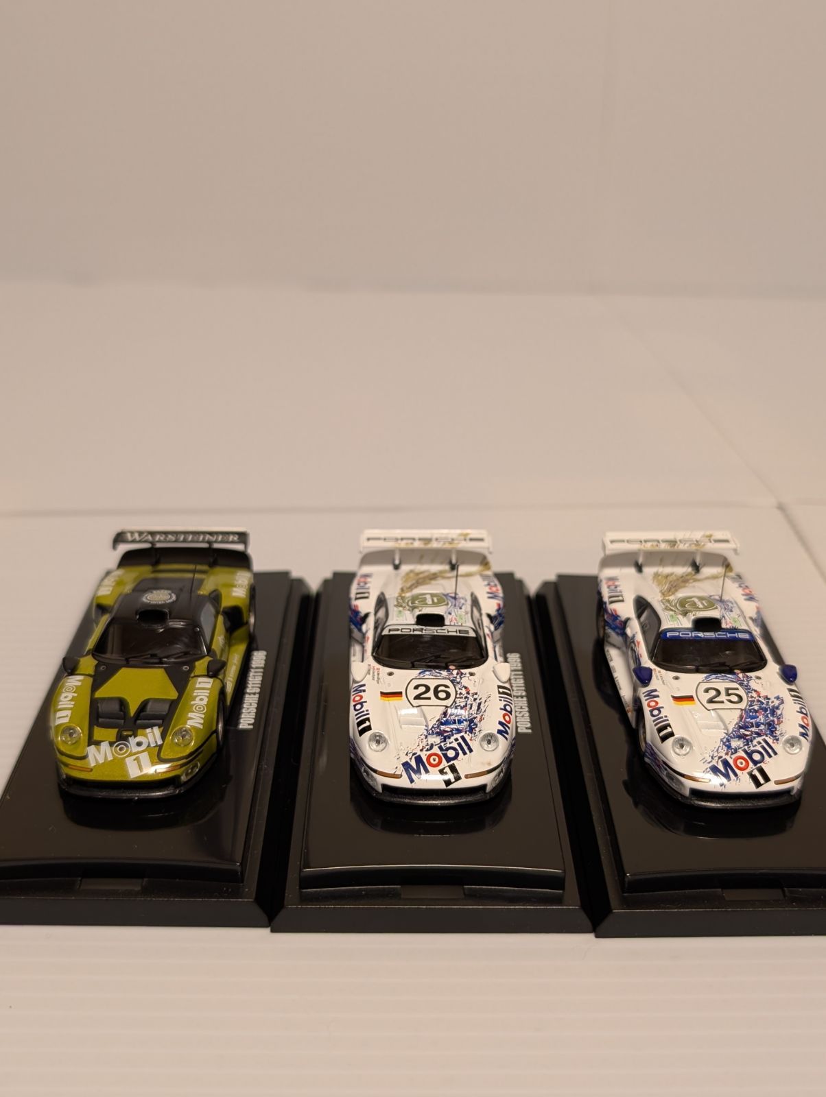 1|64 京商ビーズコレクション ポルシェ911GTI 1996年モデル 3台セット