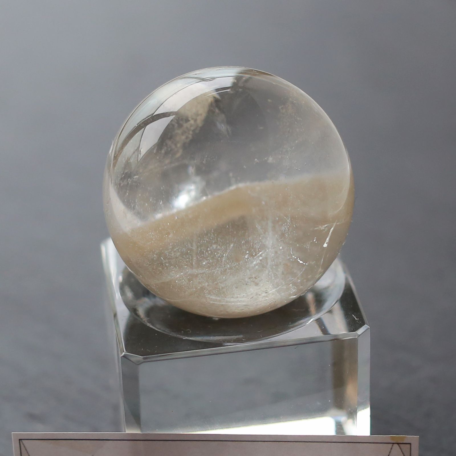 レア！AAファントムクォーツ丸玉 ファントムスフィア 希少 レア！AAファントムクォーツ丸玉 ファントムスフィア 希少 - メルカリ