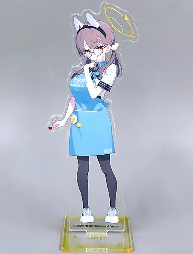 ローソン ブルーアーカイブ ブルアカ 風倉モエ アクリルスタンド