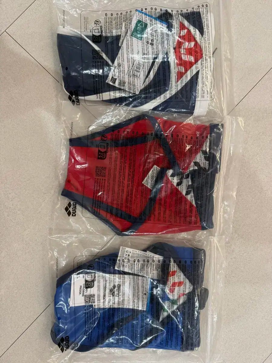  Arena アリーナ アイコン チーム ショートスクエア 28 サイズ 販売 水着 水着 ラッシュガード