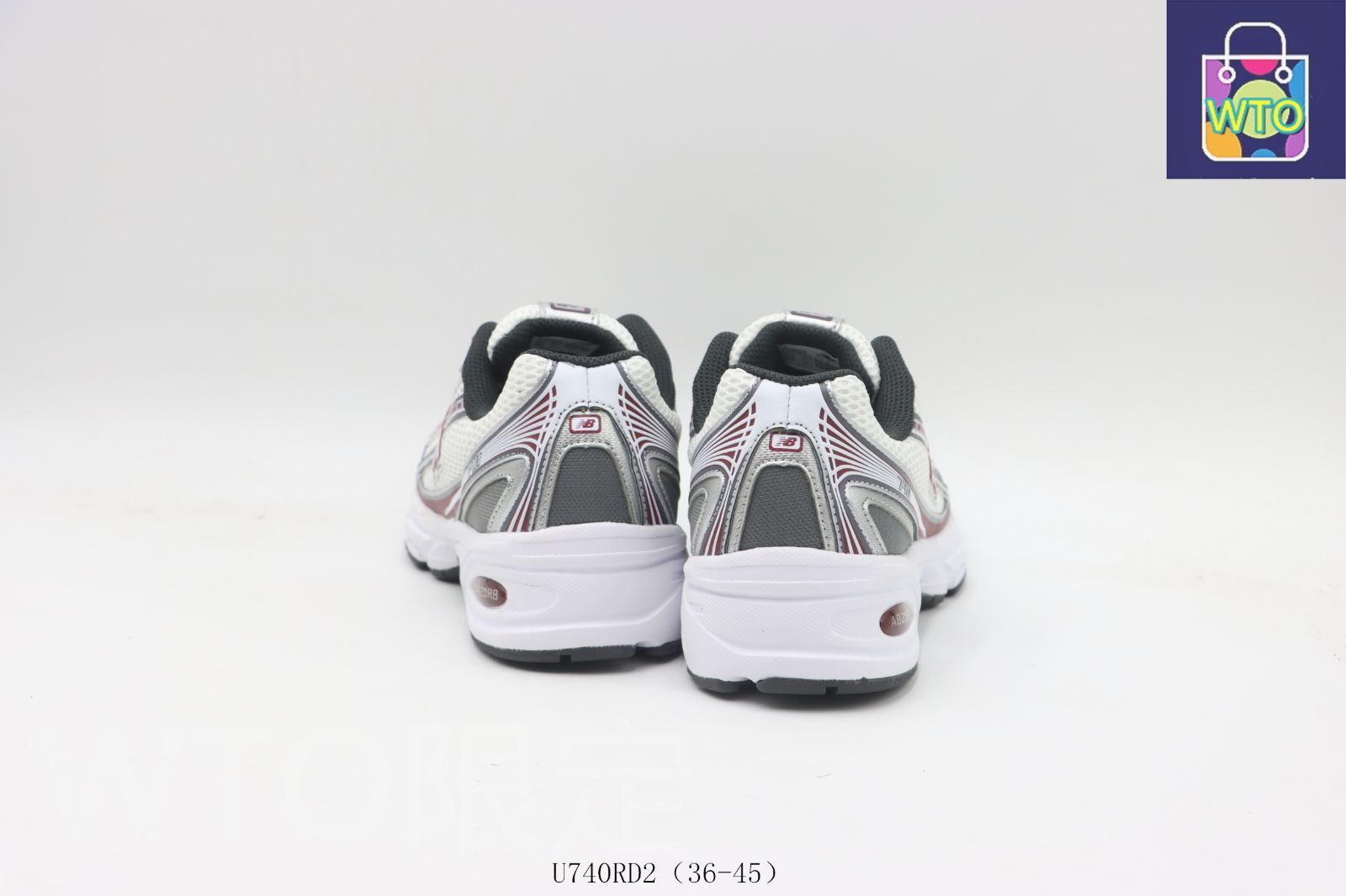 今日WTO】ニューバランス New Balance ランニング U740RD2 白銀