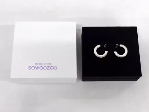防弾少年団(BTS) - BTS sowoozoo ピアス 2025年最新】bts ピアス sowoozooの人気アイテム - メルカリ