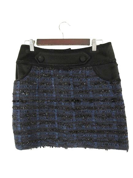 【未使用・タグ付】Blumarine ブルマリン 刺繍 フレアスカート ひざ丈 ブルーガール ブルマリン BLUGIRL BLUMARINE 膝丈 フレア