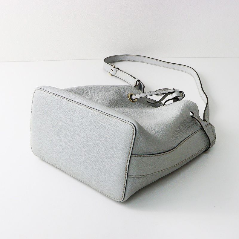 良品 FURLA 2way アリッサ レザー ショルダーバッグ c797 良品 FURLA 2way アリッサ レザー ショルダーバッグ c797 - メルカリ