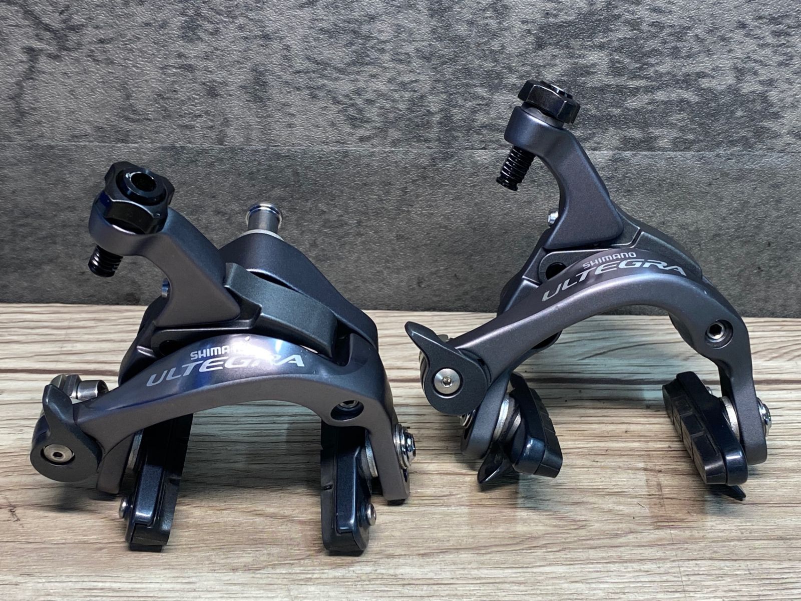 JJ737 シマノ SHIMANO アルテグラ ULTERGRA BR-6800 キャリパーブレーキ 前後セット