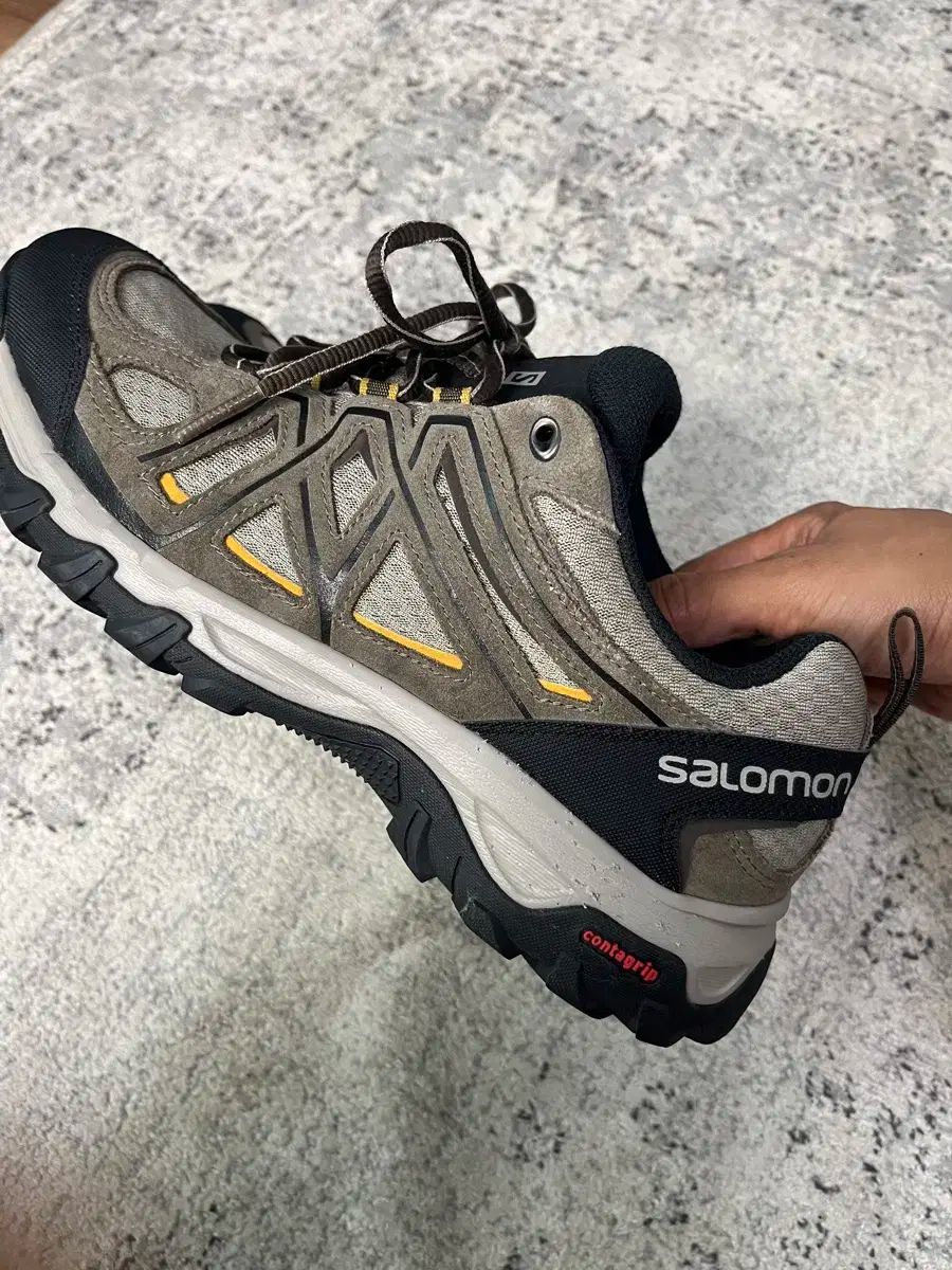 280 SALOMON サロモン 回避 2 エアロ ブラウン