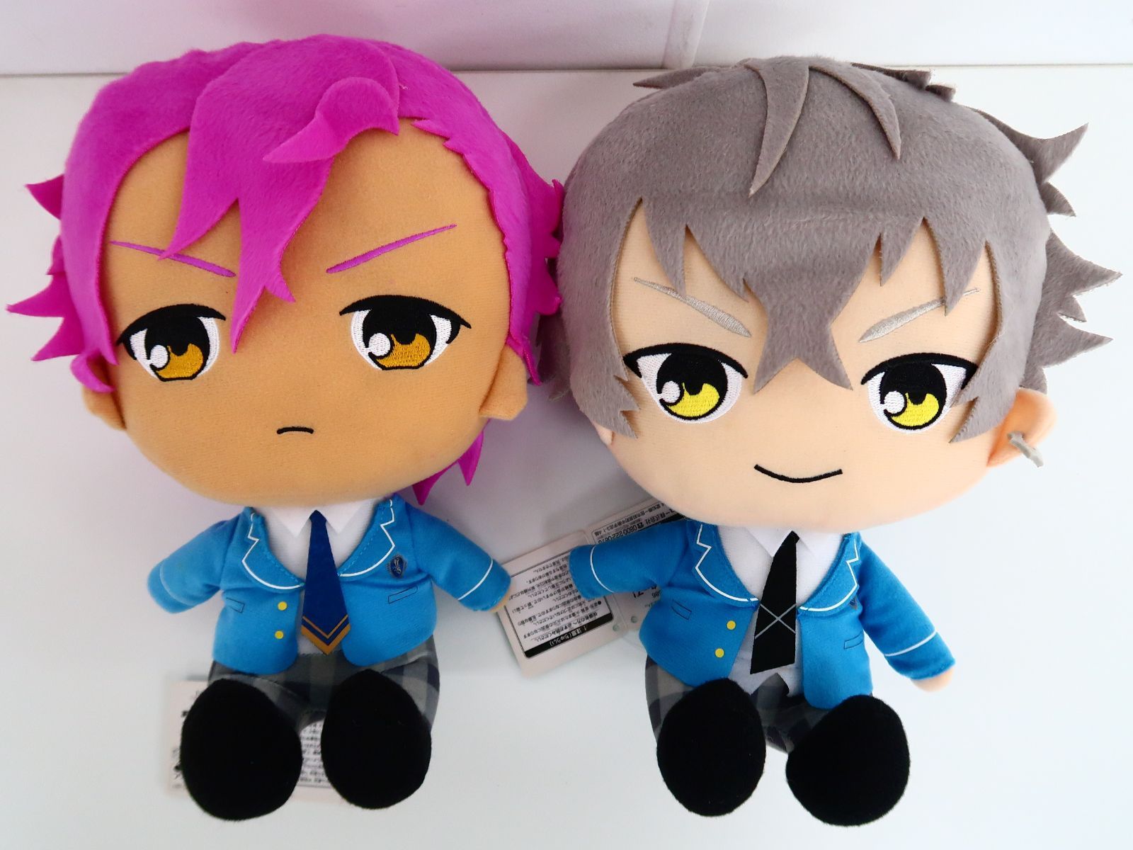 あんスタ UNDEAD 朔間零 羽風薫 大神晃牙 乙狩アドニス ぬいぐるみ 経年品]4点セット あんさんぶるスターズ！ BIGぬいぐるみ UNDEAD/朔間