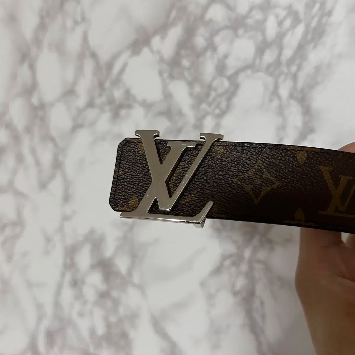ルイヴィトン LVイニシャル モノグラムエクリプス ベルト ブラック 90