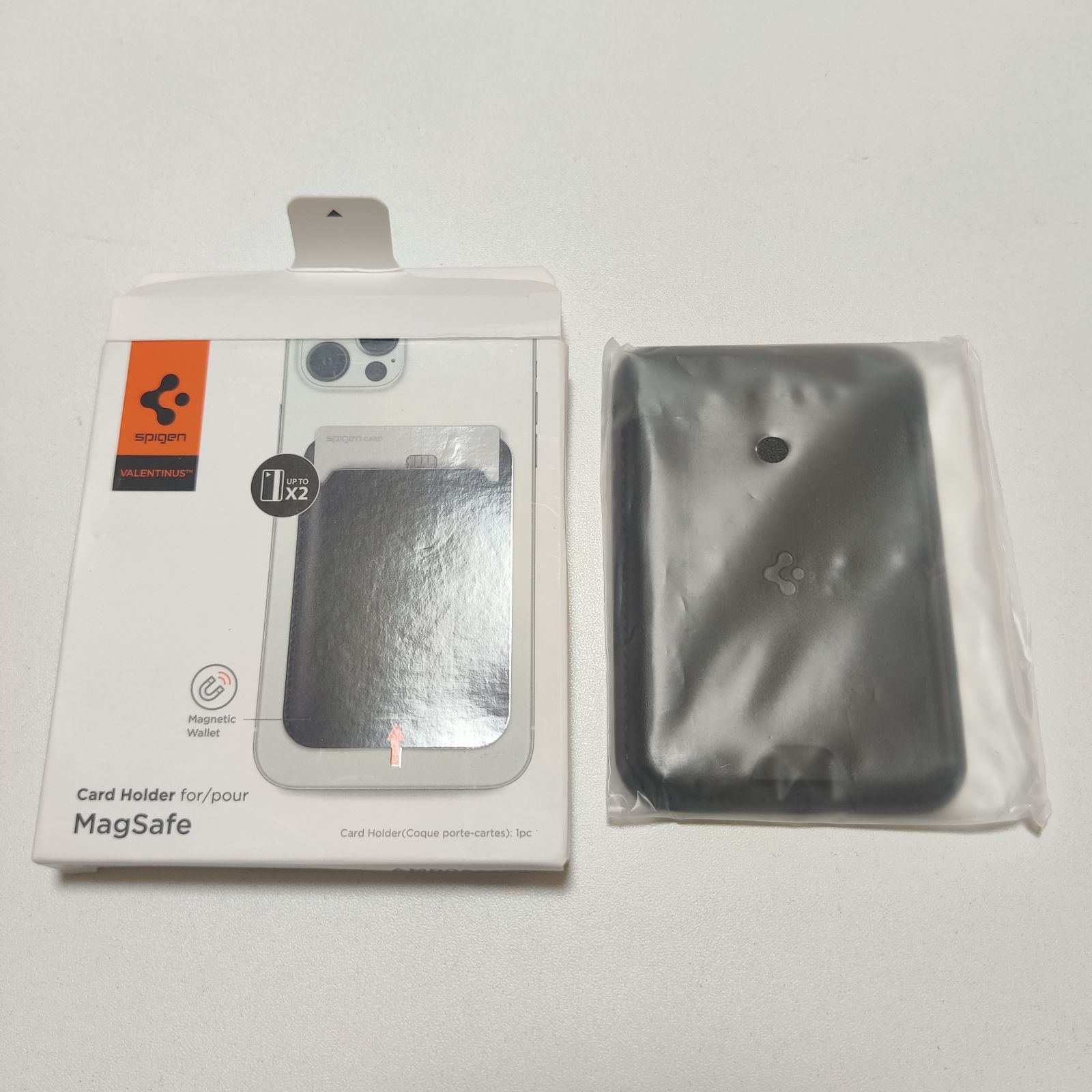 Spigen MagSafe対応 カードケース マグネット内蔵 高級レザー 磁気シールド スリム 背面 ウォレット iPhone 14/13/12 対応  スマホ マグネット付着 交通系 ICカード バレンティヌス マグフィット AMP02284 (ブラック) - メルカリ