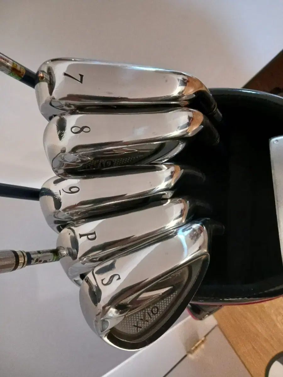 XXIO Ladies | ダンロップスポーツ公式オンラインストア ゼクシオ