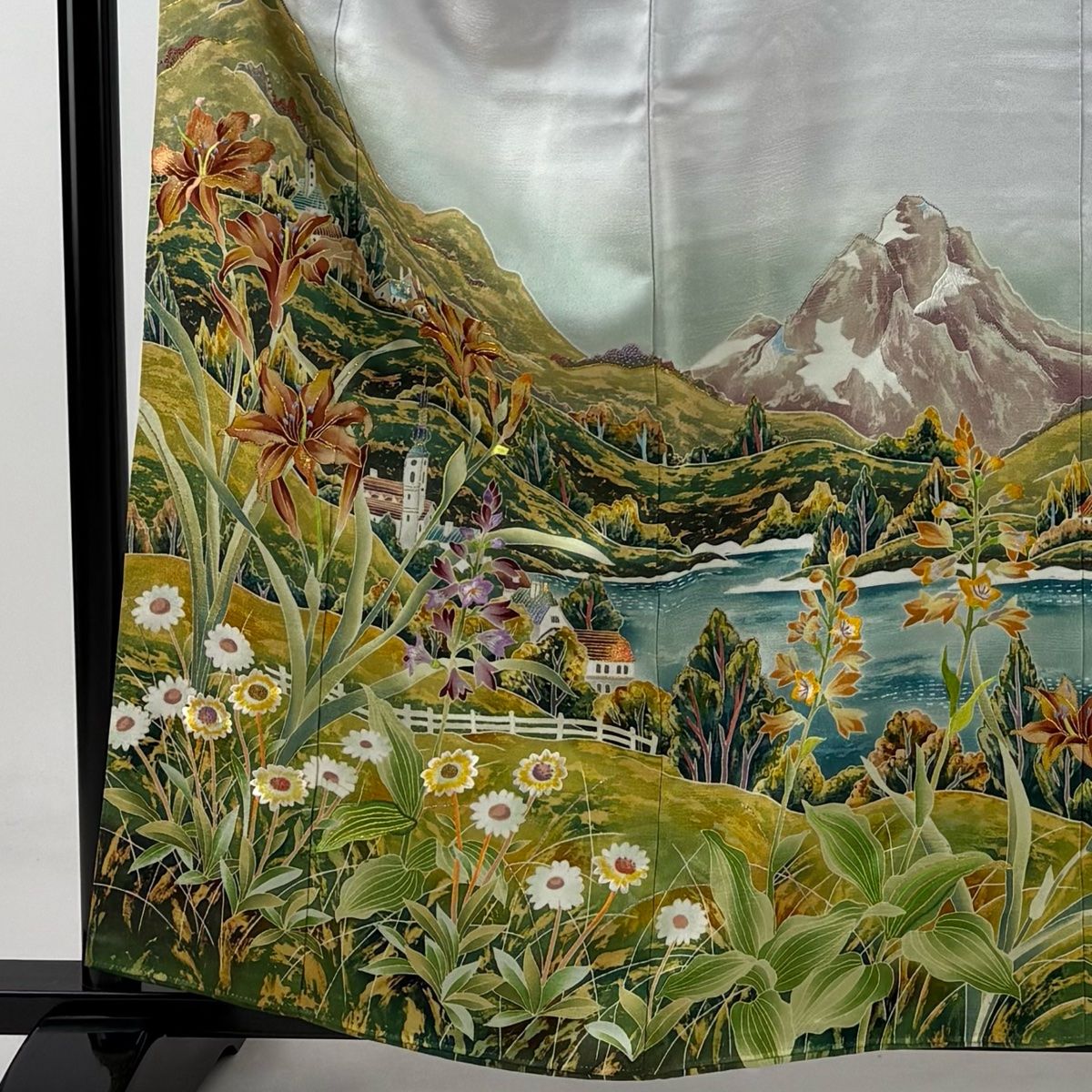 色留袖 身丈160cm 裄丈63.5cm S 袷 大彦 ふき綿仕立て 落款 風景 草花 金糸 刺繍 灰紫 正絹 三つ紋