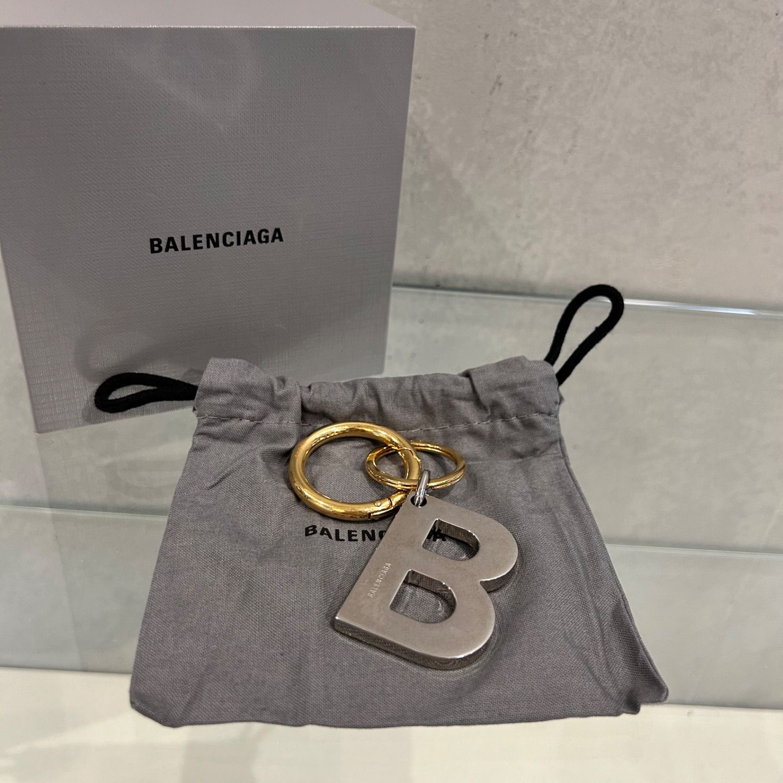 BALENCIAGAキーチェーン ゴールド