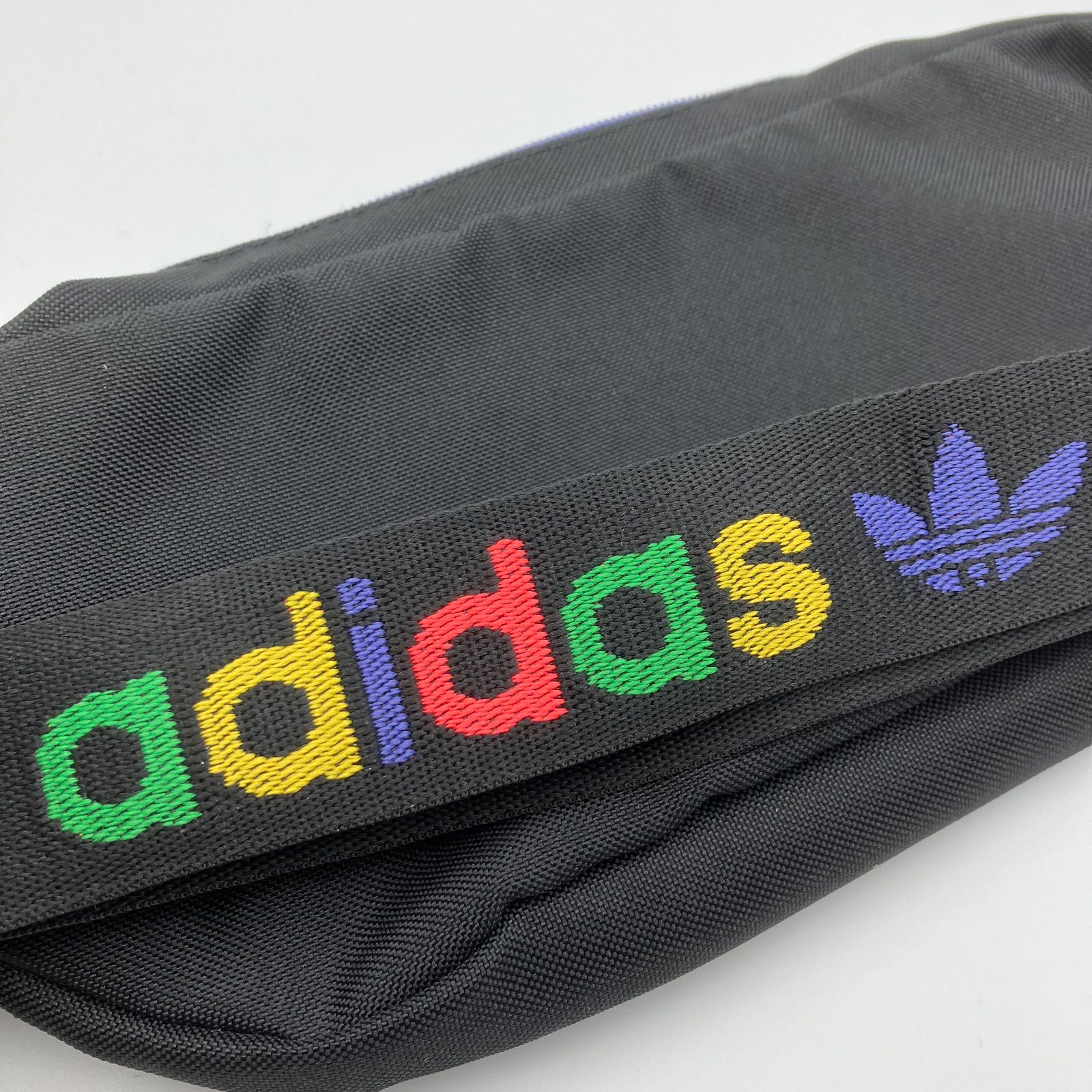 adidas アディダス ボディバッグ ウエストポーチ メンズ エナメル 黒色