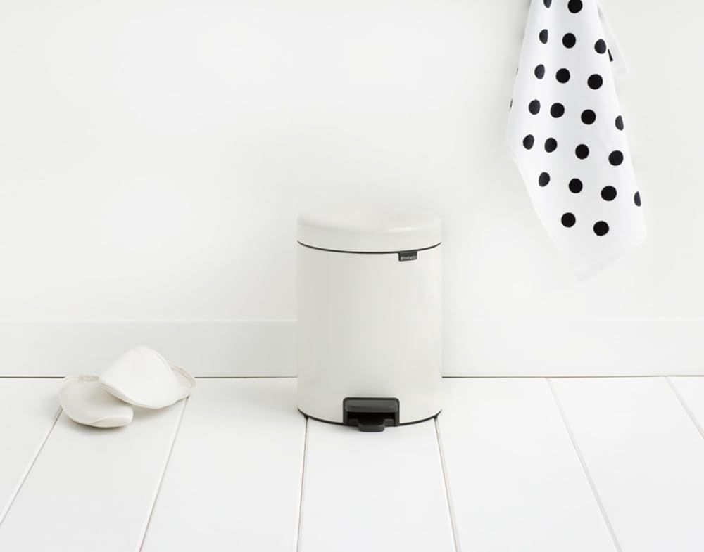 人気商品 ペダルビン ニューアイコン 5L 静かに軽やかに閉まる機能搭載 ホワイト ダストボックス 112065 ブラバンシア USTAUSTRALIA_COM_AU