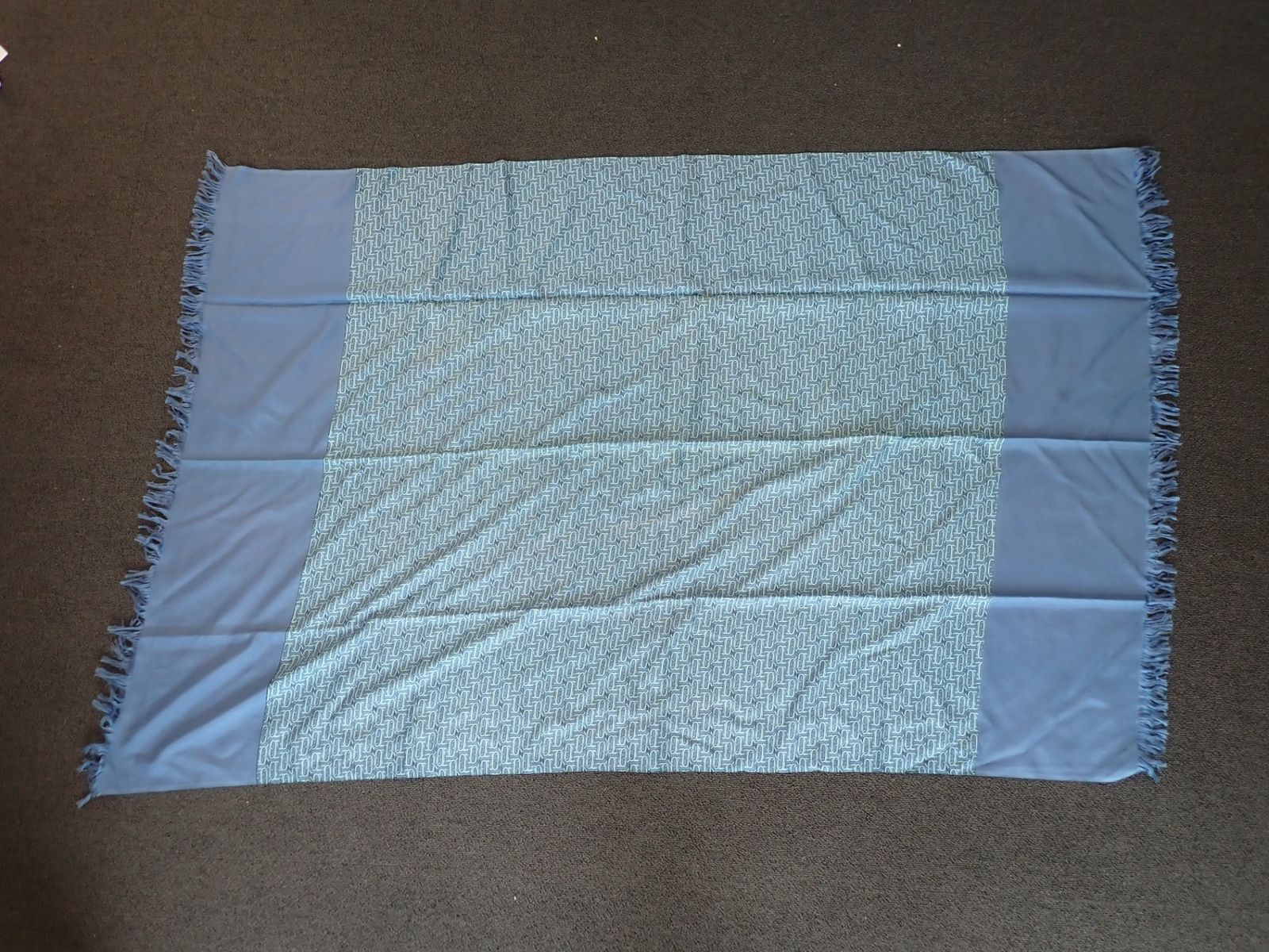 容易な HERMES エルメス シルク ショール スカーフ 大判 タグあり ブルー系