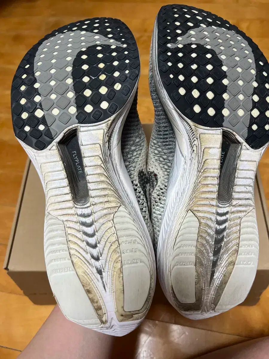 DIXCEL最高級 低ダスト Mタイプ フロントブレーキパッド プジョー