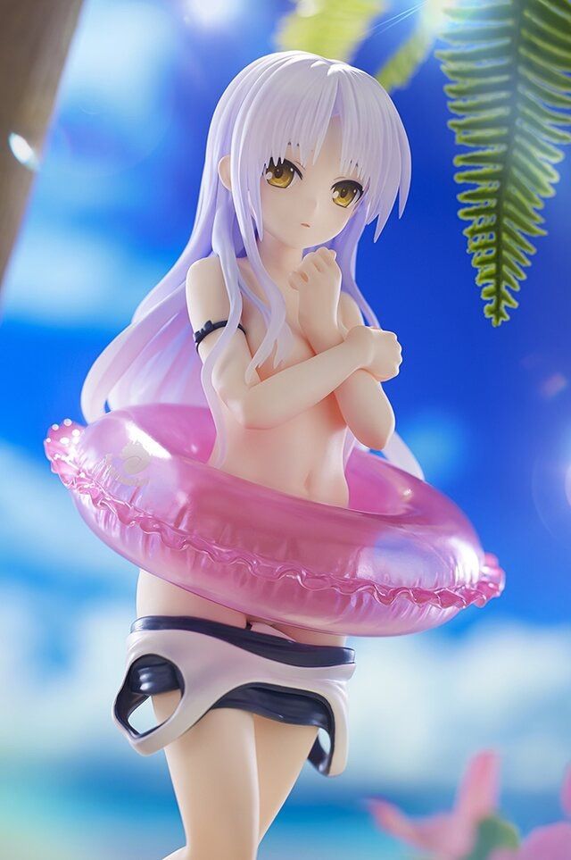 新品『Angel Beats!』立華かなで スクール水着ver. フィギュア