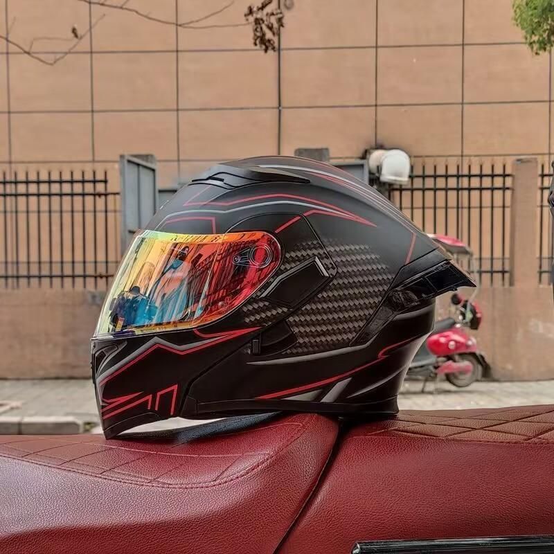 フリップアップ ダブルレンズ