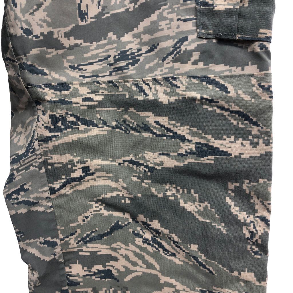 米軍実物USAF ABU APECS Gore-Tex Pantメルカリ最安値 希少】アメリカ軍実物GORE-TEXパンツUSAF APECS ABU - メルカリ