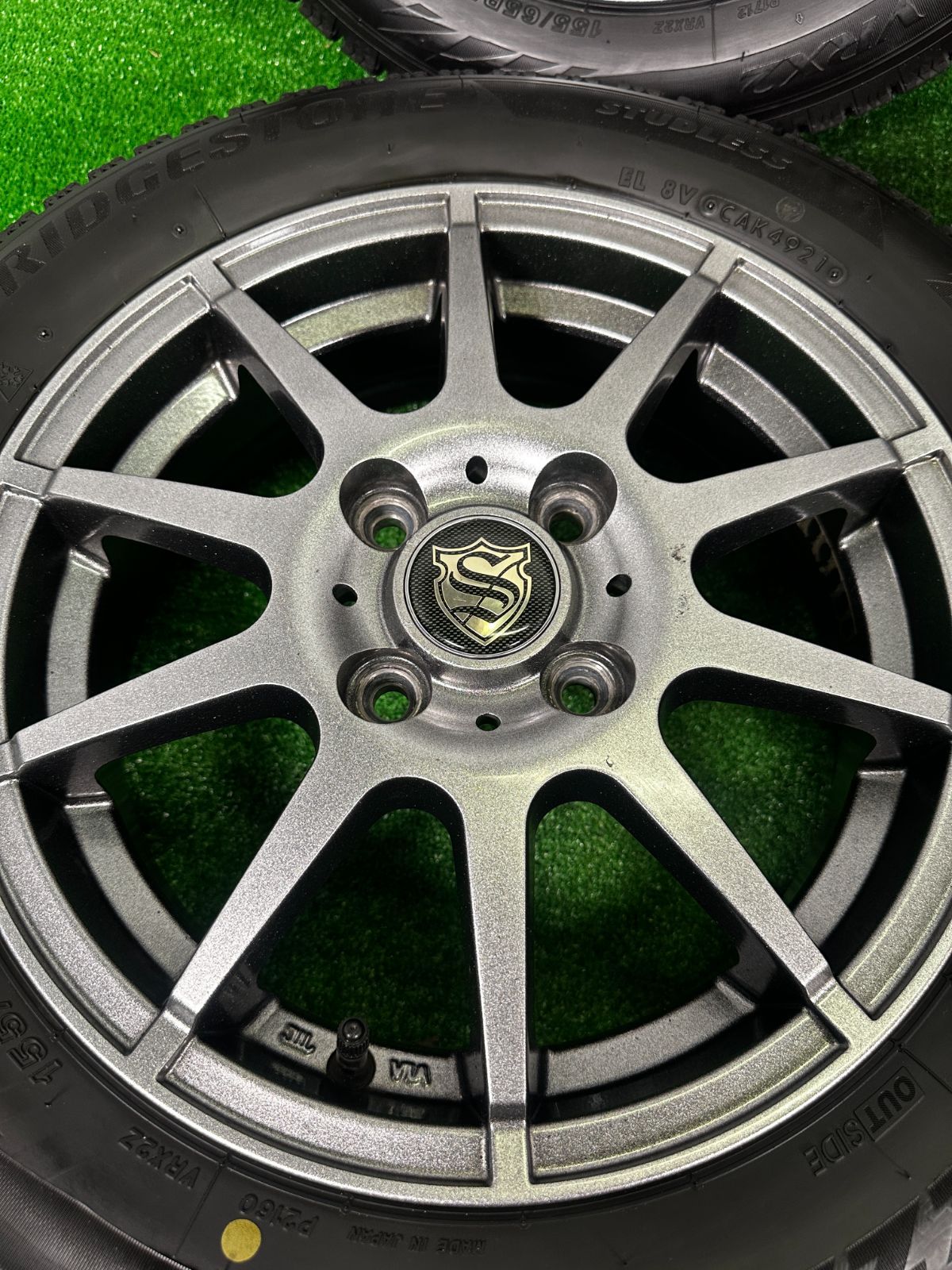 送料無料☆14x4.5J +43 4穴 PCD100 155/65R14 ? ブリヂストン VRX2 4