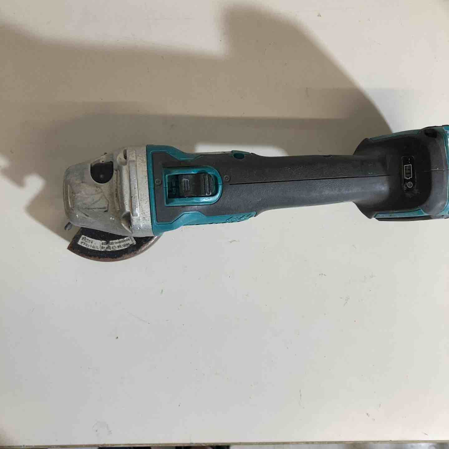 マキタ makita 100mmコードレスディスクグラインダ GA404DZN GA404DN 戸田店 HRDEVELOPMENT_JP