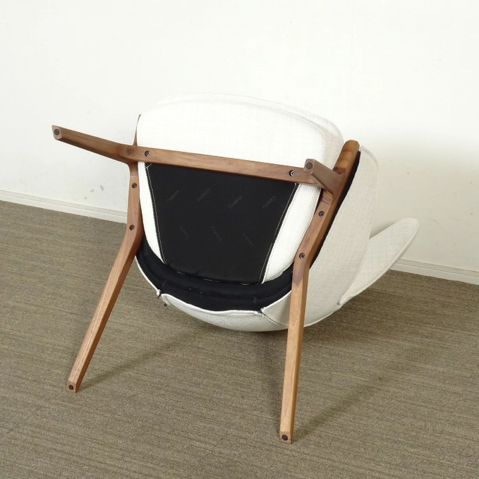 ◾︎SELUNO◾︎ 展示超