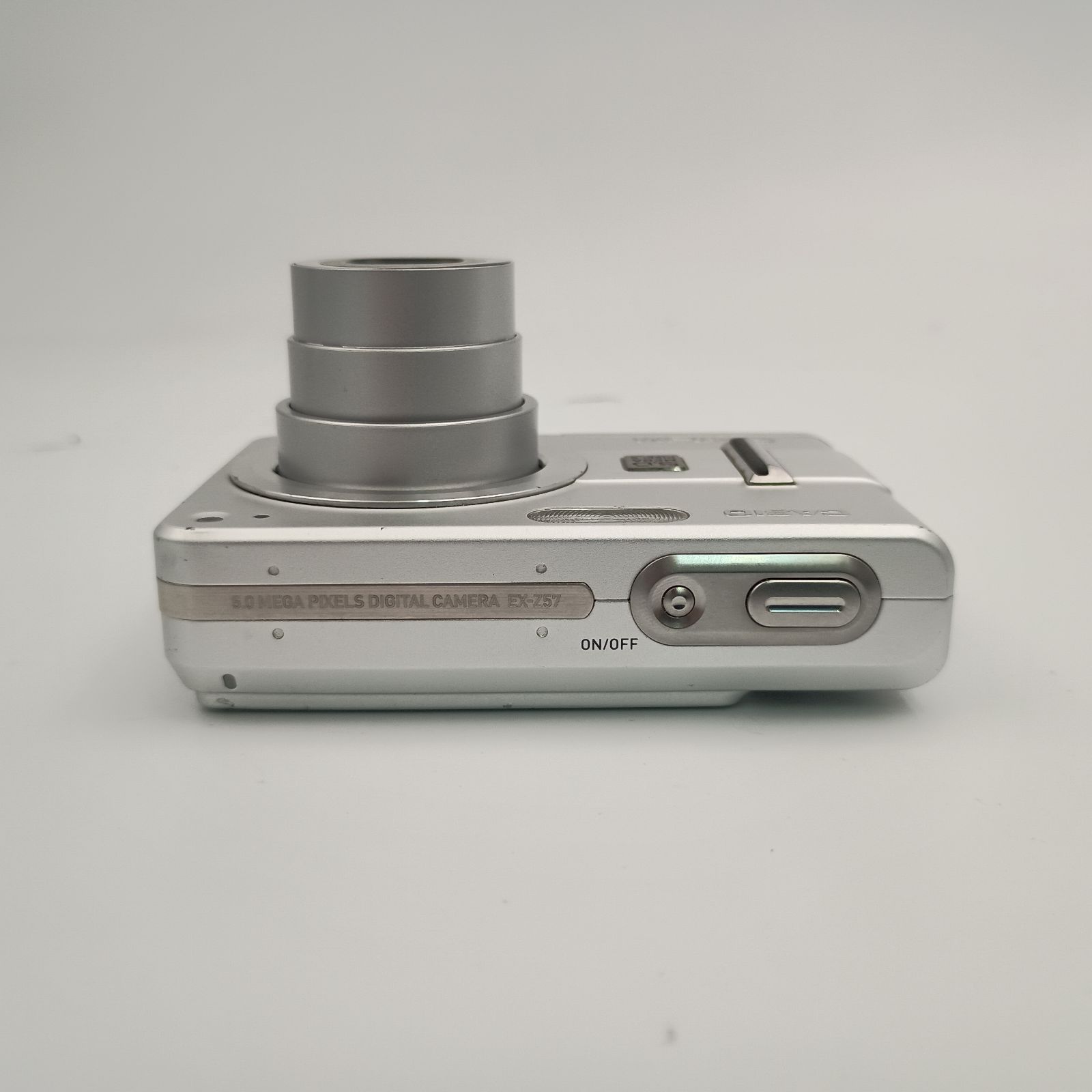 CASIO EXILIM EX-Z57 Compact DIGITAL Camera SILVER シルバー