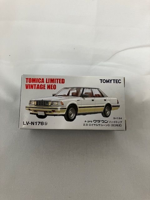 トミカ リミテッドヴィンテージネオ トヨタ クラウン ハードトップ 2.8 ロイヤルサルーンG (83年式) LV-N176ⓑ - メルカリ