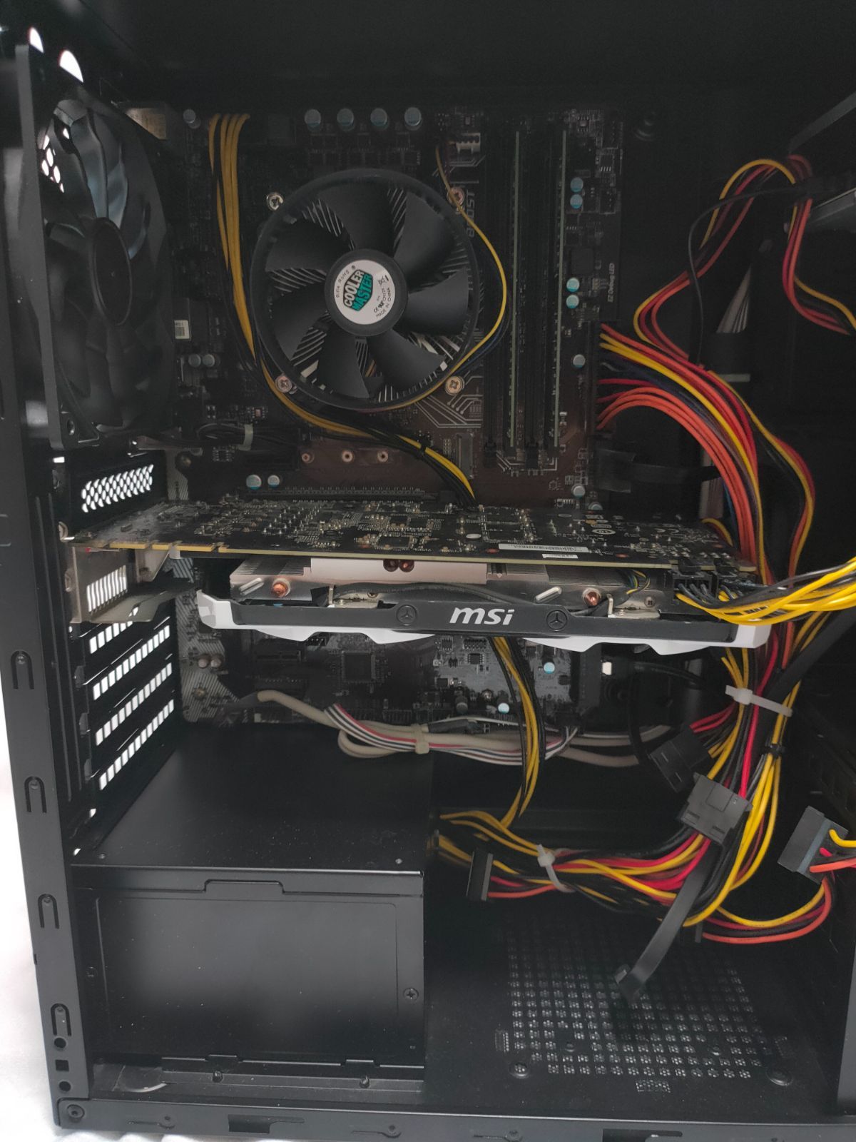 中古ゲーミングPC iiyama Level∞ Core i7-6700 GTX970 RAM16GB 中古ゲーミングPC iiyama Level∞ Core i7-6700 GTX970 RAM16GB