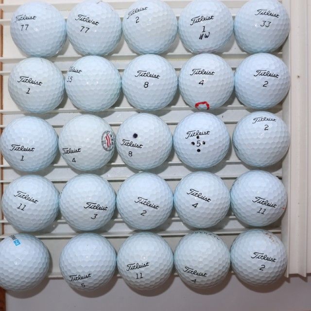 Aランク 25個 2023年モデル プロV1ｘ 美品 prov1ｘ タイトリスト ロストボール 送料無料 中古】タイトリスト(Titleist) ゴルフボール プロV1 PRO V1 2023