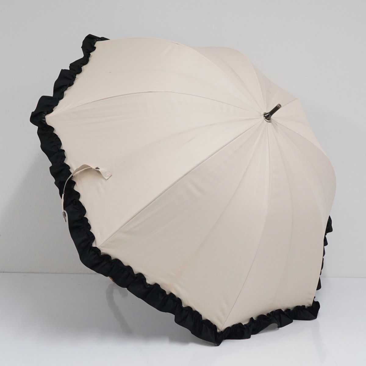 日傘 芦屋ロサブラン USED品 フリル ミドルサイズ（55cm） 日傘 芦屋ロサブラン USED品 フリル ミドルサイズ（55cm）