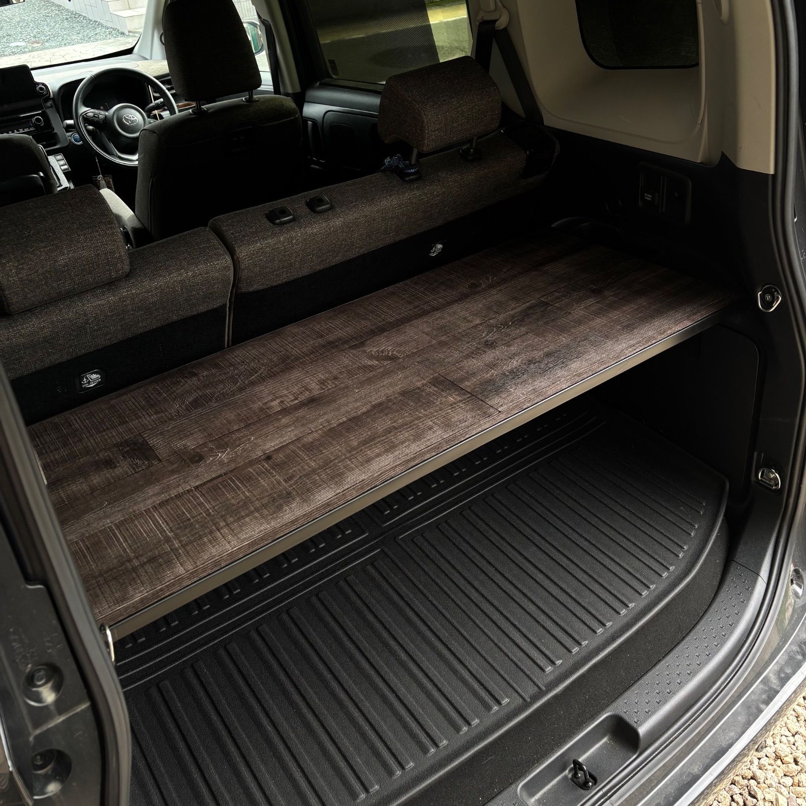 新型シエンタ アッパーボード 収納 ラゲージ