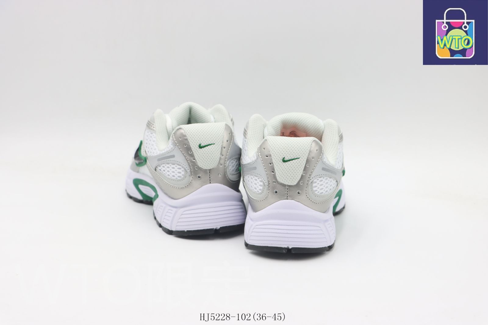 今日特価】Nike ナイキ ランニングシューズ HJ5228-102 ホワイト