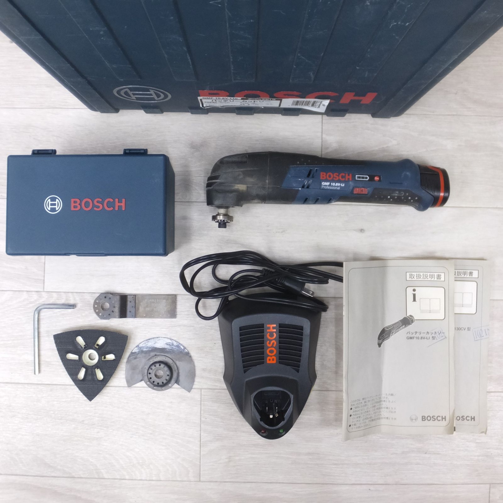 送料無料] ◇ボッシュ BOSCH バッテリー カットソー GMF10.8V-LI 10.8V 