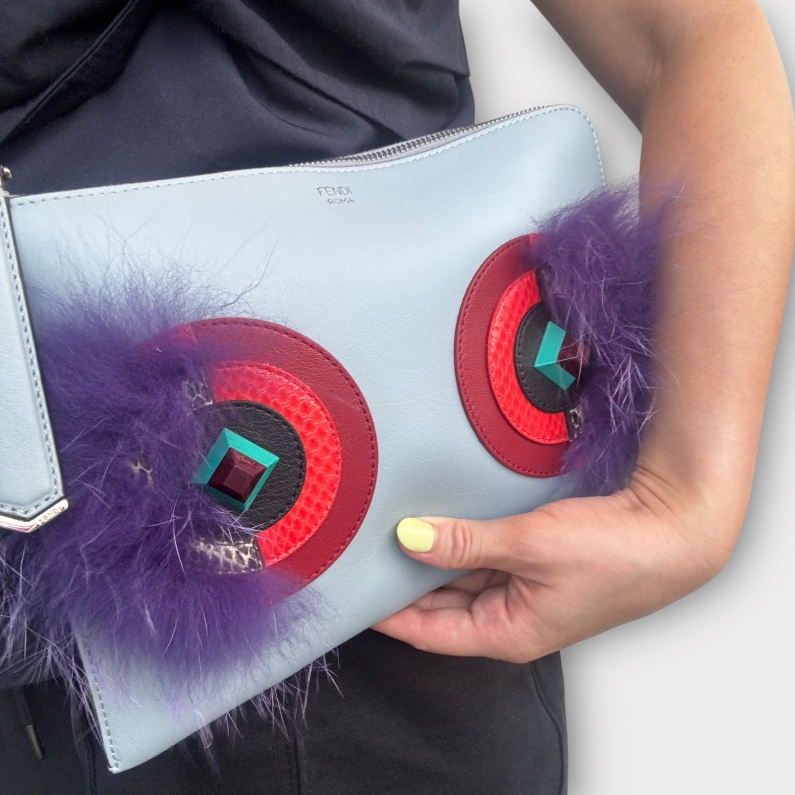 早い者勝ち　フェンディ　FENDI クラッチバッグ　モンスター　完売品 FENDI フェンディ バッグ モンスター バグズアイ クラッチバッグ