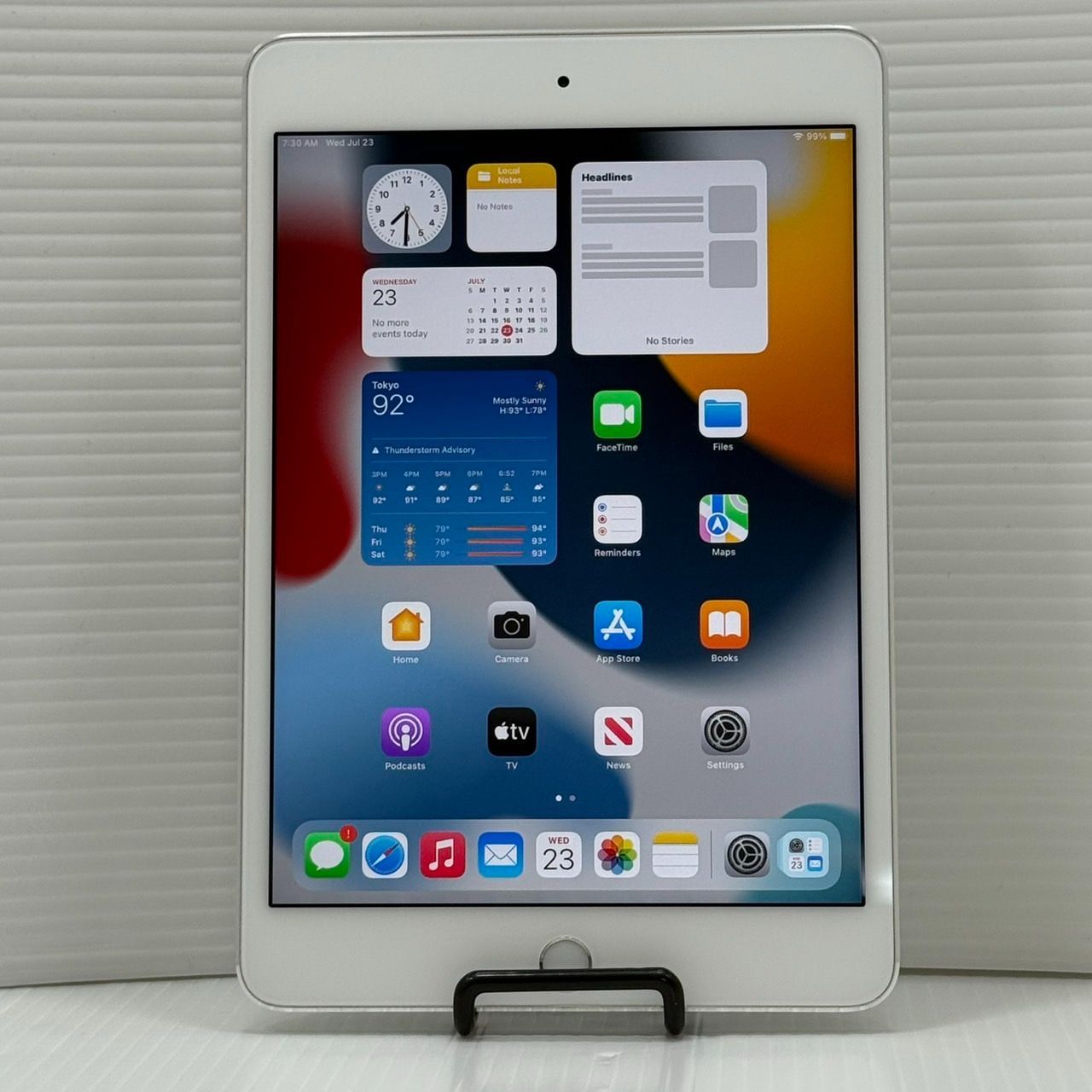 iPad - AGHKC 完動品iPad mini4(A1538)本体16GBシルバー送料込 AGHKC 完動品iPad mini4(A1538)本体16GBシルバー送料込