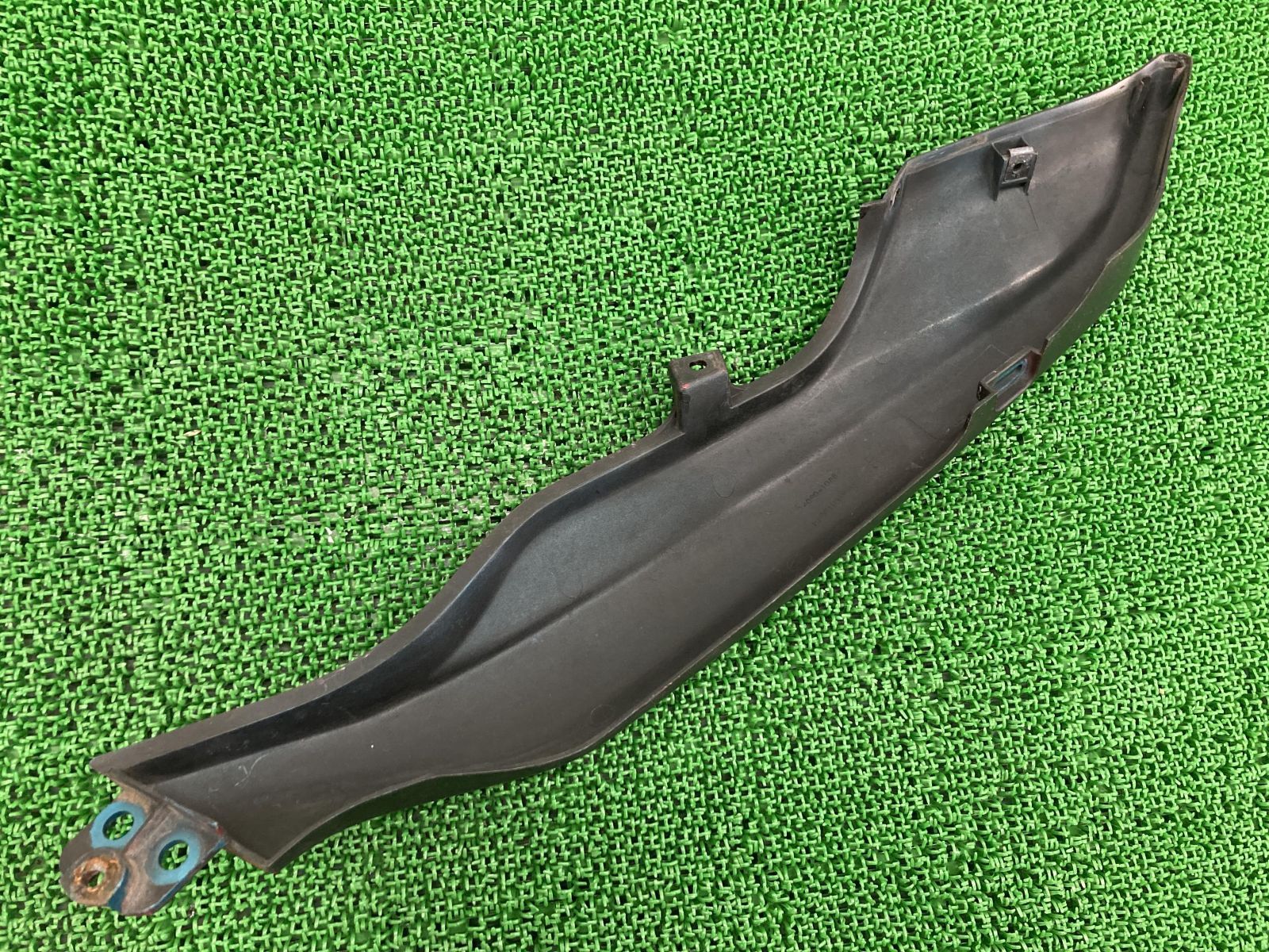 カワサキ バリオスII テールカウル 黒M 14090-1805 カワサキ 純正 中古