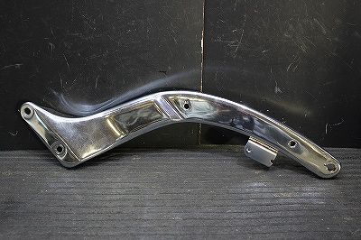 ドラッグスター4004TRリアフェンダーステー左Y105-67