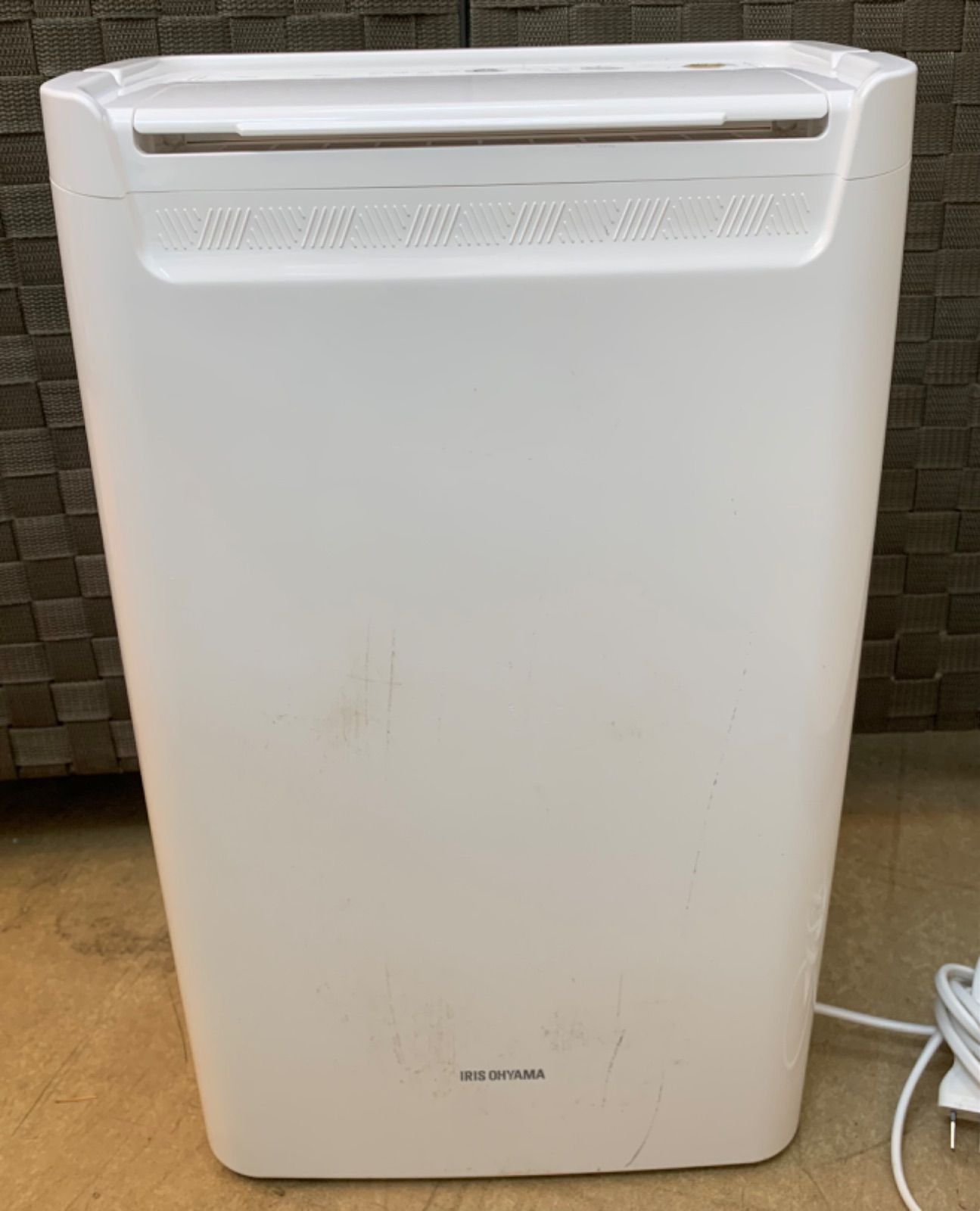 アイリスオーヤマ(IRIS OHYAMA) 除湿機 DCE-6515 （美品 衣類