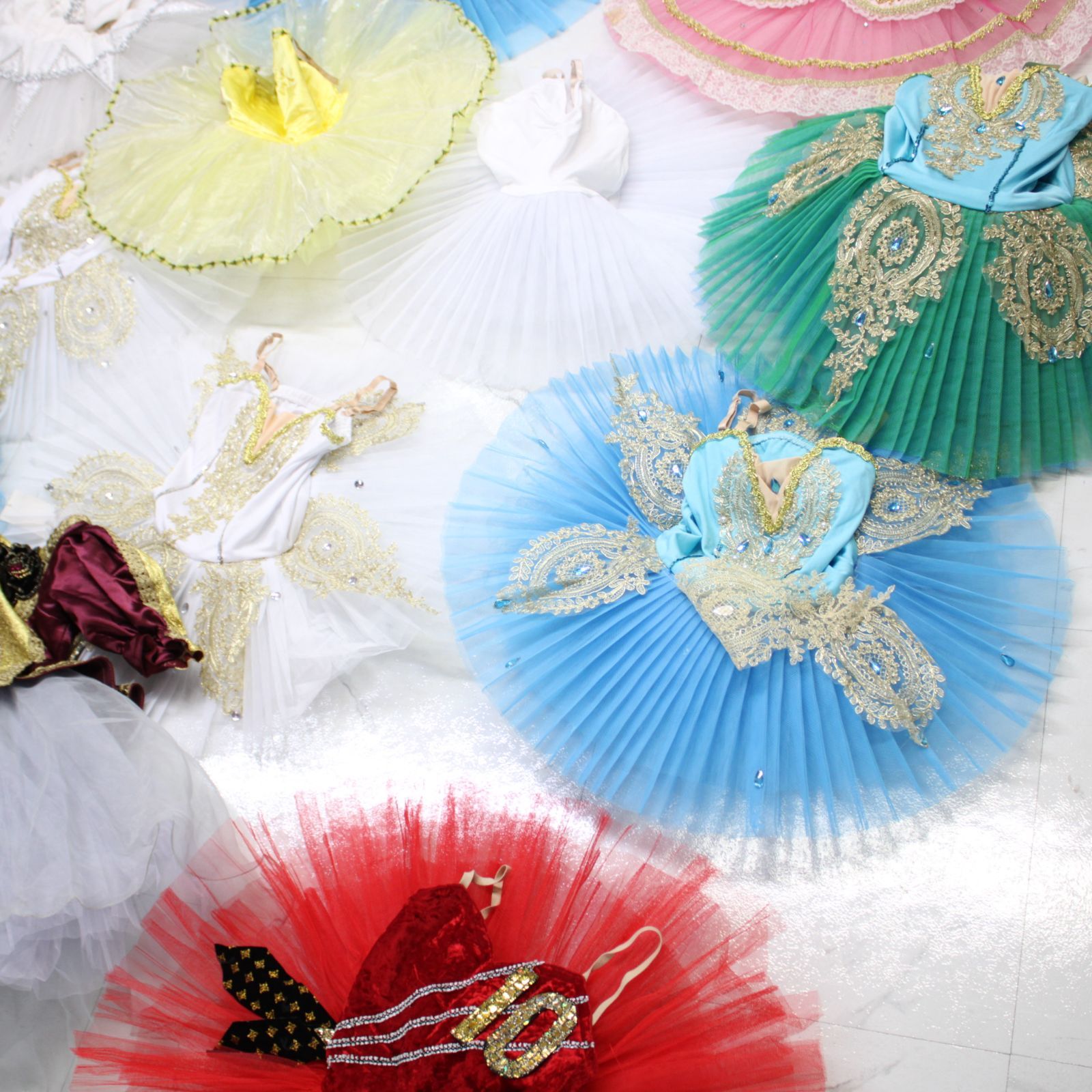 美品 バレエ衣装豪華大量まとめ売り】全17点 CHACOTT チャコット製等