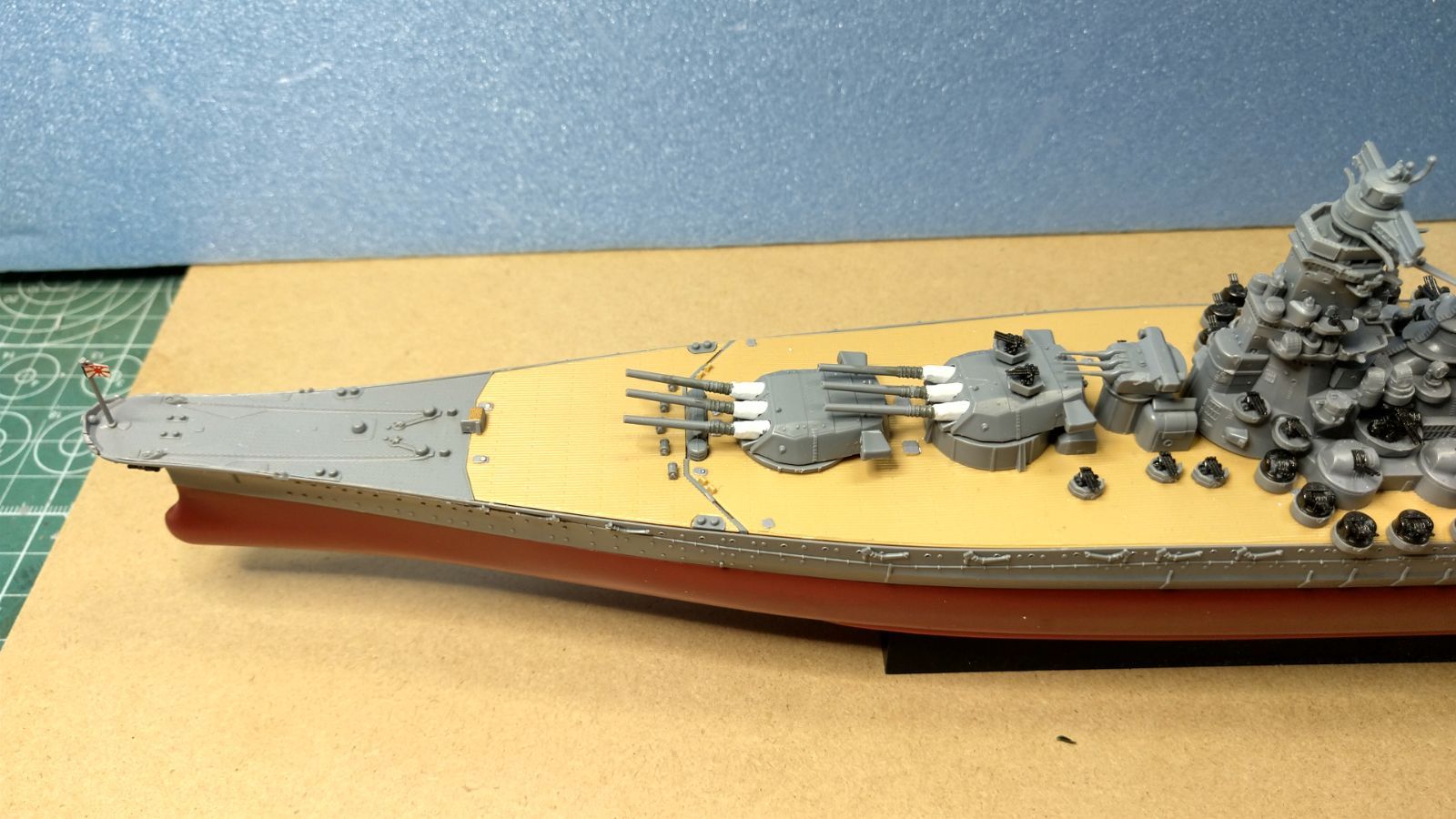 1/700 日本海軍戦艦・大和（完成品）、艦載機 2機 - プラモ仙人の