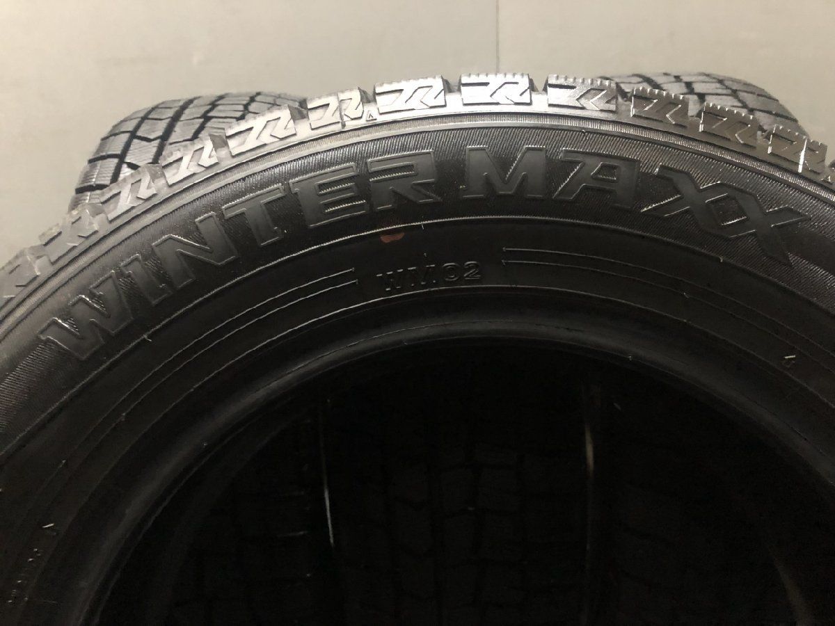 DUNLOP WINTER MAXX WM02 195/65R15 15インチ スタッドレス 4本 19年製 バリ溝 セレナ プリウス アイシス ノア等　(VTM985)